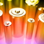 Meilleur chargeur de piles rechargeables : notre sélection des modèles pour piles AA et AAA en 2026