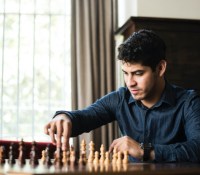 Aidé d'un ancien champion du monde, DeepMind veut rendre son IA plus humaine et créative // Source : Micael Sáez - Unsplash
