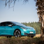 La Volkswagen ID.3 baisse à son tour son prix pour contrer la Tesla Model 3 La Volkswagen ID.3 baisse à son tour son prix pour contrer la Tesla Model 3