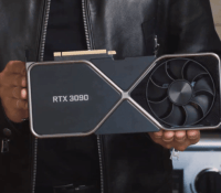 La RTX 3090 est très grosse