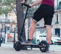 Xiaomi Mi Scooter Essential // Source : Arnaud Gelineau pour Frandroid