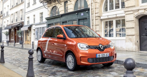 Renault Twingo E-Tech // Source : Renault Renault Twingo E-Tech // Source : Renault
