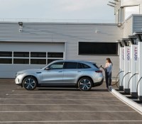 Trois principales raisons viennent expliquer la très faible augmentation du nombre de bornes de recharge entre mai et octobre 2020