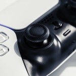 PS5 : la manette DualSense aurait un problème de drift PS5 : la manette DualSense aurait un problème de drift