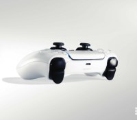 La manette DualSense de la PS5 // Source : Frandroid / Arnaud GELINEAU