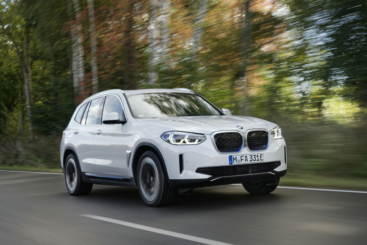 BMW iX3 BMW iX3