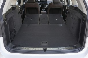 Le coffre du BMW iX3 // Source : BMW France