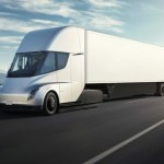 Tesla Semi : Musk prévoit 1000 km d’autonomie pour son camion électrique Tesla Semi : Musk prévoit 1000 km d’autonomie pour son camion électrique