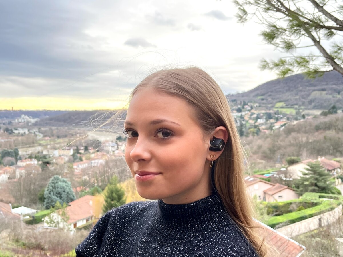 Les Sennheiser CX 400BT en pleine session musique // Source : Maxime Grosjean pour Frandroid Les Sennheiser CX 400BT en pleine session musique // Source : Maxime Grosjean pour Frandroid
