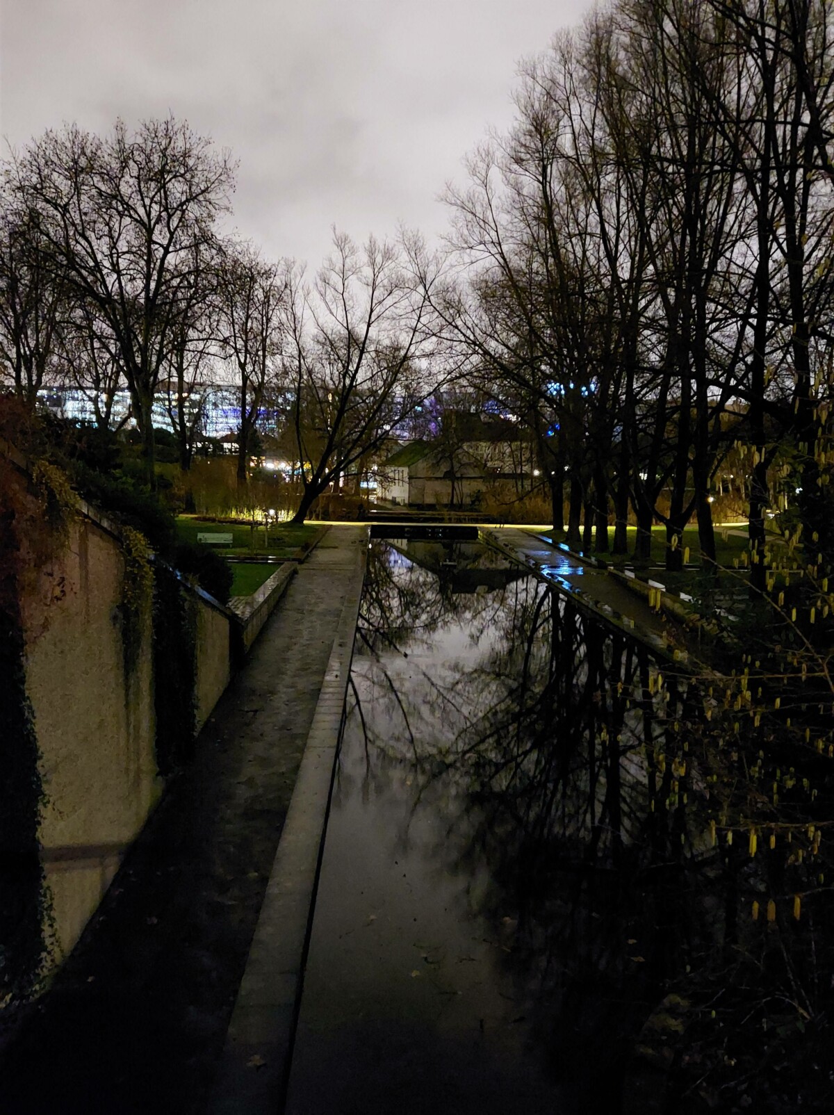 Avec mode nuit Avec mode nuit