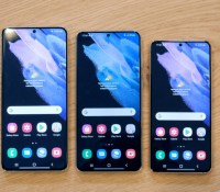 Les Samsung Galaxy S21, S21+ et S21 Ultra alignés côte à côte // Source : Frandroid