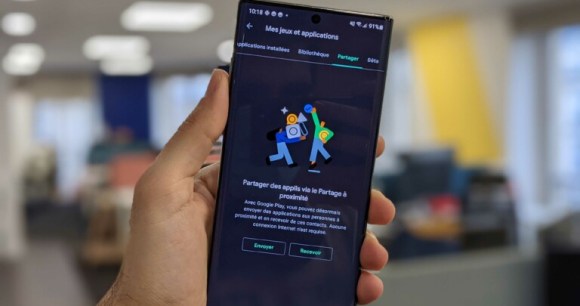 Le Google Play Store permet de partager des applications sans connexion Internet // Source : Frandroid Le Google Play Store permet de partager des applications sans connexion Internet // Source : Frandroid