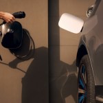 Voitures électriques : comment installer une borne de recharge à la maison ? Voitures électriques : comment installer une borne de recharge à la maison ?
