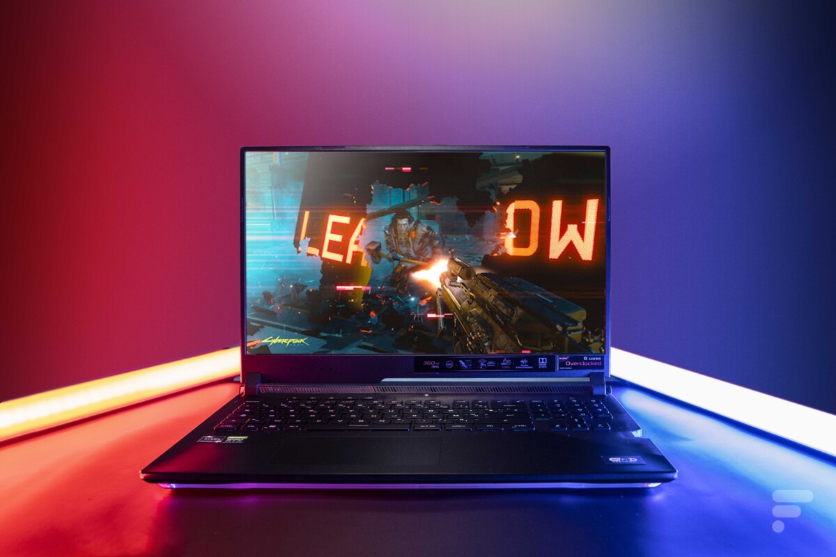 Asus ROG Strix Scar 17 (2021) // Source : Arnaud Gelineau pour Frandroid Asus ROG Strix Scar 17 (2021) // Source : Arnaud Gelineau pour Frandroid