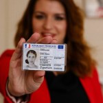 La carte nationale d’identité électronique (CNIe) est disponible pour toutes et tous : 6 questions et leurs réponses pour tout savoir