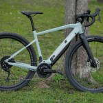 Comment Moustache va considérablement réduire le poids de son vélo électrique d’aventure phare Comment Moustache va considérablement réduire le poids de son vélo électrique d’aventure phare