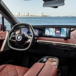 BMW iDrive : la nouvelle interface se loge dans un large écran incurvé et introduit plein de nouveautés BMW iDrive : la nouvelle interface se loge dans un large écran incurvé et introduit plein de nouveautés