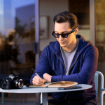 Meta voudrait lancer des lunettes connectées dès 2024 Meta voudrait lancer des lunettes connectées dès 2024