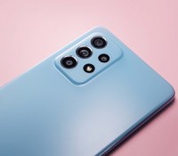 Le dos du Samsung Galaxy A52 5G // Source : Arnaud Gelineau pour Frandroid