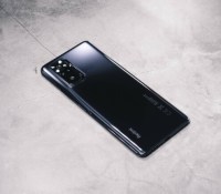 Le Xiaomi Redmi Note 10 Pro // Source : Arnaud Gelineau - Frandroid
