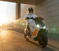 BMW CE 04