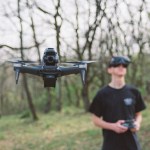 Le prix du drone immersif DJI FPV (livré avec son casque) baisse de 450 € Le prix du drone immersif DJI FPV (livré avec son casque) baisse de 450 €
