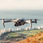 Noté 9/10 dans nos colonnes, le drone DJI Air 2S est en réduction à -20 % sur Amazon Noté 9/10 dans nos colonnes, le drone DJI Air 2S est en réduction à -20 % sur Amazon
