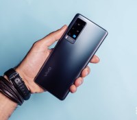 Le Vivo X60 Pro // Source : Arnaud Gelineau - Frandroid Le Vivo X60 Pro // Source : Arnaud Gelineau - Frandroid