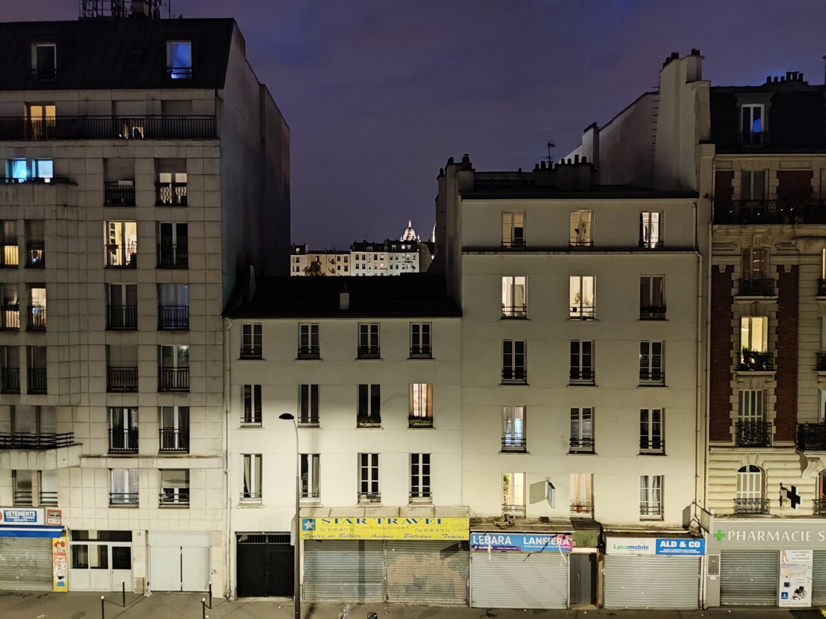 Avec mode nuit Avec mode nuit