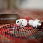 Test des Bowers & Wilkins PI7 : une qualité audio d’exception, mais à quel prix Test des Bowers & Wilkins PI7 : une qualité audio d’exception, mais à quel prix