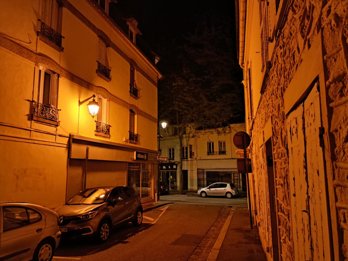 Avec mode nuit Avec mode nuit
