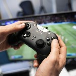 Razer Wolverine V2 : cette manette Xbox premium est presque à moitié prix sur Amazon Razer Wolverine V2 : cette manette Xbox premium est presque à moitié prix sur Amazon