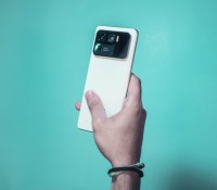 Le Xiaomi Mi 11 Ultra // Source : Arnaud Gelineau pour Frandroid Le Xiaomi Mi 11 Ultra // Source : Arnaud Gelineau pour Frandroid