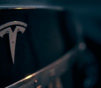 Elon Musk influe de nouveau sur le cours du Bitcoin, qui a passé la barre des 40 000 dollars en ce début de semaine // Source : Michael Förtsch - Unsplash