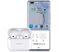 Voici les Honor Earbuds 2 SE, les premiers écouteurs True Wireless d'Honor depuis sa séparation avec Huawei // Source : Honor