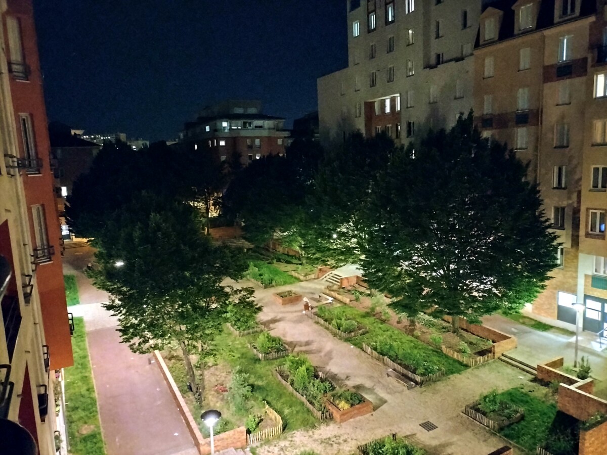 Avec mode nuit Avec mode nuit