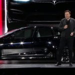 Le volant Yoke de Tesla est là pour rester, selon Elon Musk Le volant Yoke de Tesla est là pour rester, selon Elon Musk