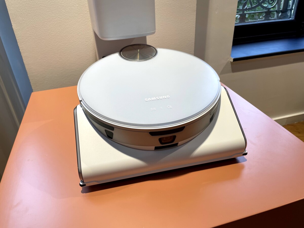 Samsung JetBot 90 AI+ Samsung JetBot 90 AI+
