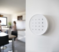 Voici l'Home Alarm Advanced de Somfy... une alarme connectée qui ne se coupera en cas de panne de courant // Source : Somfy