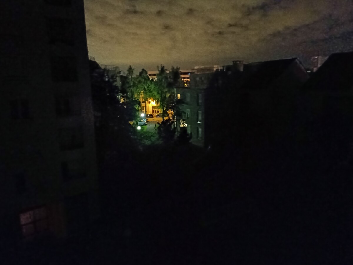 Avec mode nuit Avec mode nuit