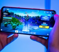 Fornite peut tourner en 45 FPS sur le Nord 2. // Source : Frandroid - Anthony Wonner