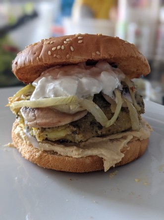 Portrait burger Pixel 5