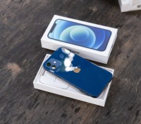 iPhone 12 // Source : Thai Nguyen