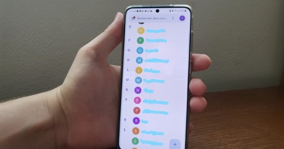 Google Contacts se met au Material You sur Android 11 Google Contacts se met au Material You sur Android 11