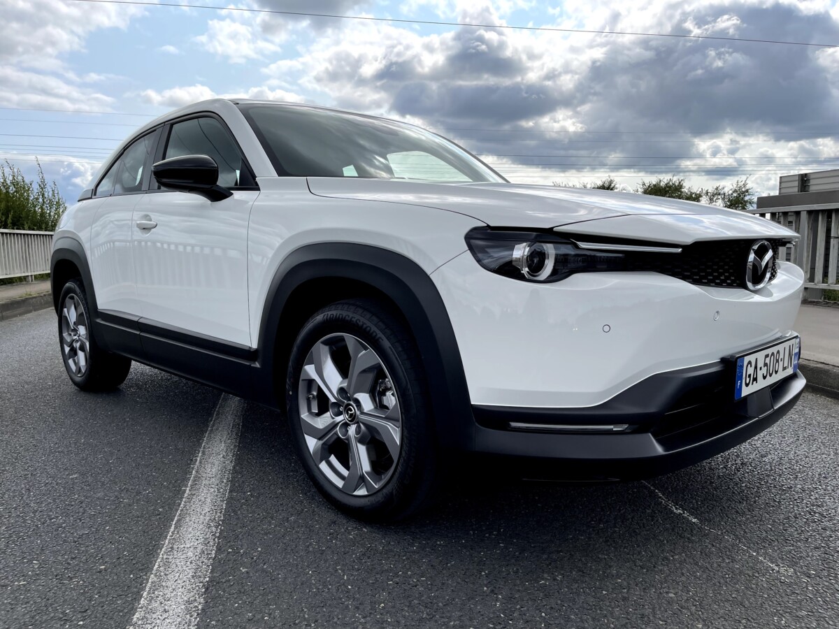 La Mazda MX-30 // Source : Bob JOUY pour Frandroid La Mazda MX-30 // Source : Bob JOUY pour Frandroid