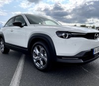 La Mazda MX-30 // Source : Bob JOUY pour Frandroid La Mazda MX-30 // Source : Bob JOUY pour Frandroid