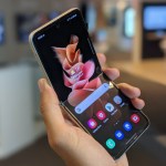 Prise en main du Samsung Galaxy Z Flip 3 : un clapet qui fait craquer Prise en main du Samsung Galaxy Z Flip 3 : un clapet qui fait craquer