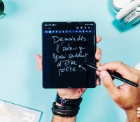 Prise de notes sur le Samsung Galaxy Z Fold 3 avec le S Pen // Source : Arnaud Gelineau - Frandroid