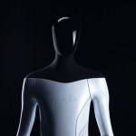 Optimus, le robot humanoïde de Tesla, n’est plus du tout une blague Optimus, le robot humanoïde de Tesla, n’est plus du tout une blague
