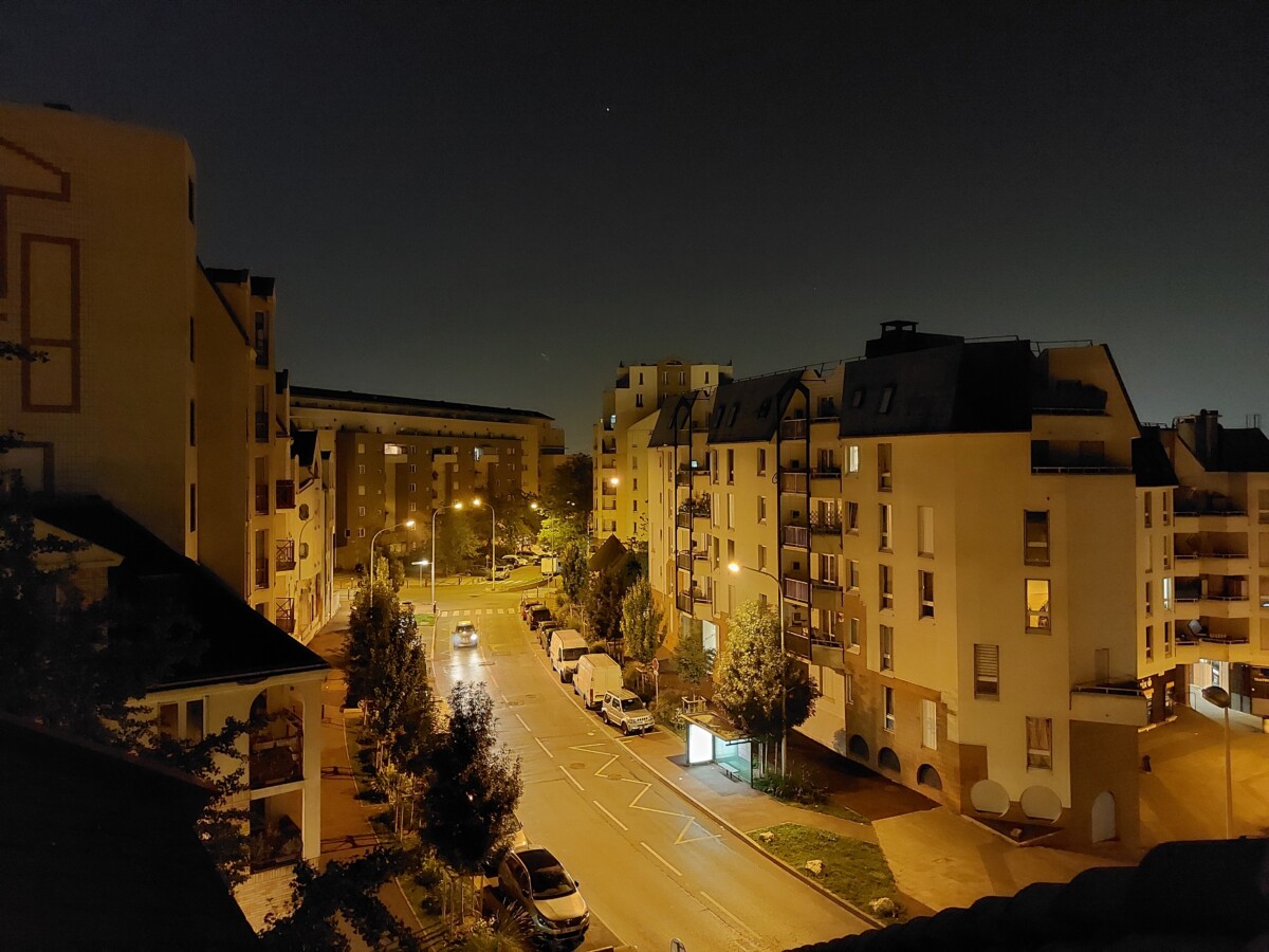Sans mode nuit Sans mode nuit